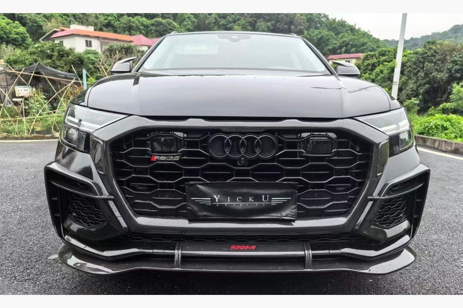 Audi Q8 2018– Carbon Set -korisarja (RSQ8 2024+) Image