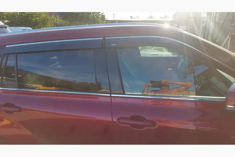 Toyota Highlander 2019– Ikkunatuuliohjaimet kromilistalla Niken Luxury (4 kpl) Kuva 8