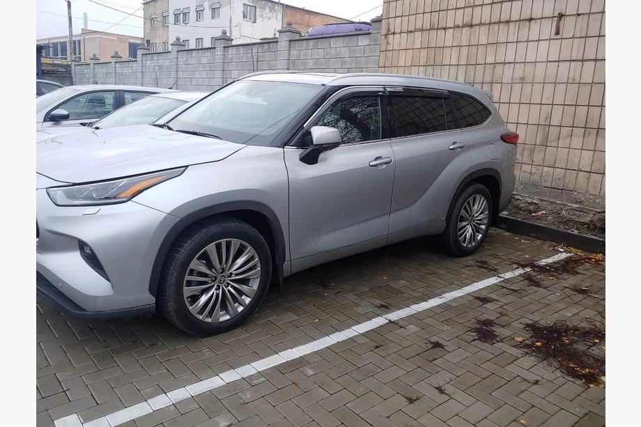 Toyota Highlander 2019– Ikkunatuuliohjaimet kromilistalla Niken Luxury (4 kpl) Kuva 10