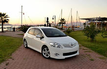 Toyota Auris 2007–2012 Sivuhelmat (maalattavaksi) kuva 1