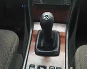 Mercedes E-class W124 1984–1997 Nahkainen vaihdekepin suojapussi ja vaihdenuppi kuva 2