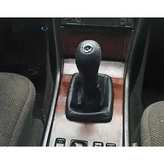 Nahkainen vaihdekepin suojapussi ja vaihdenuppi Mercedes E-сlass W124 1984–1997 kuva 2