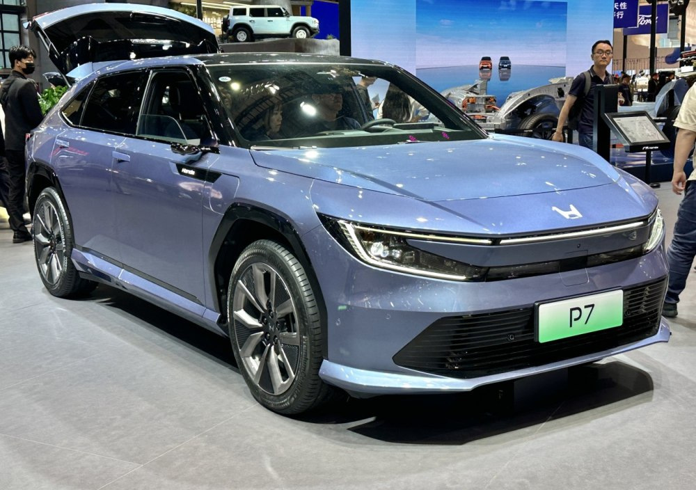 Honda P7: Katsaus uuteen sähköiseen crossoveriin