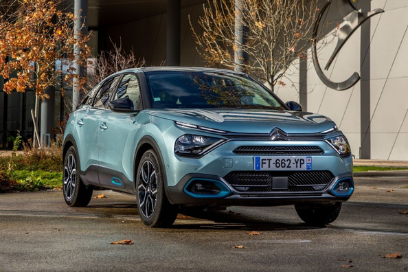 Citroen e-С4: Sähköhatchbackin koeajo – mukavuus edellä