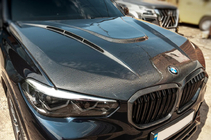 BMW X6 G06 2019–2027 Hiilikuitukonepelti V1 (G06/F96) kuva 1