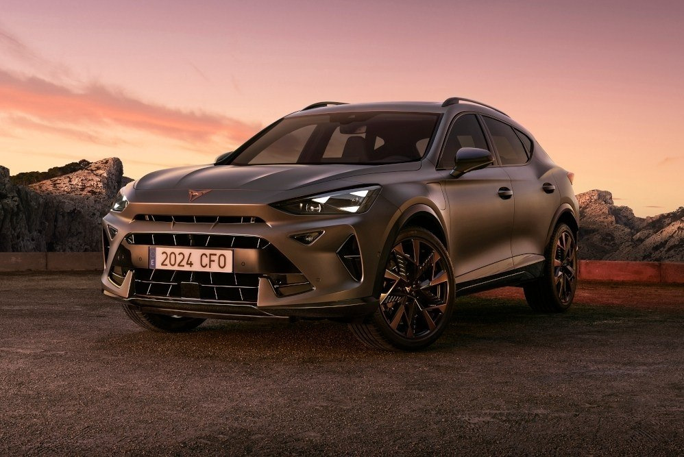 Cupra Formentor 2024: Urheilullinen crossover uudella ilmeellä