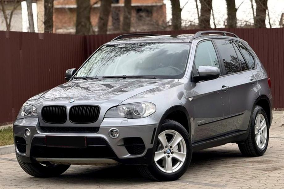 BMW X5 E70 2007–2013 OEM lokasuojan kaarilistat (listat) Etu oikea (1 kpl) Image