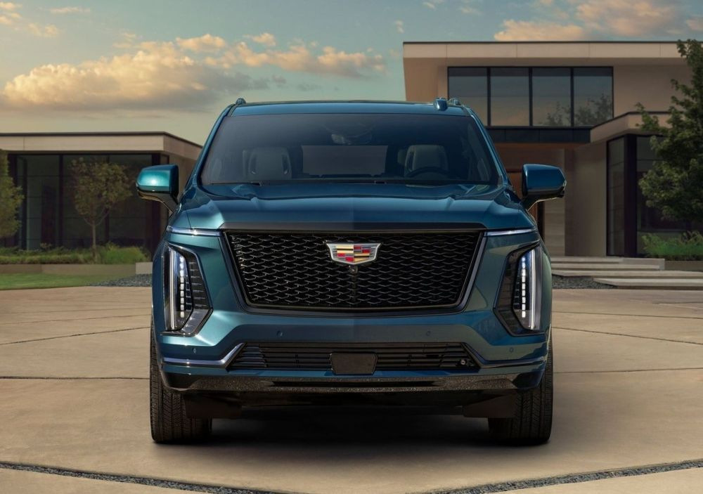 Cadillac Escalade 2024 -koeajo: Päivitetty ylellisyyden symboli