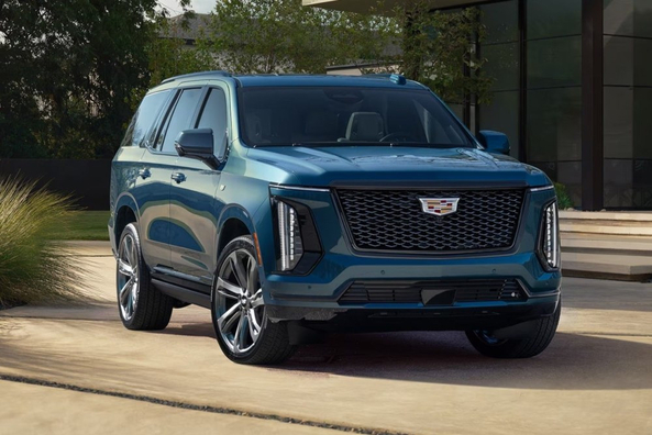 Cadillac Escalade 2024 -koeajo: Päivitetty ylellisyyden symboli