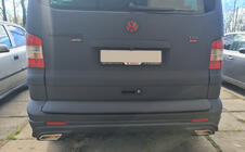 Volkswagen T5 Caravelle 2004–2010 Takaluukun muovinen koristelista (maalattava) kuva 3
