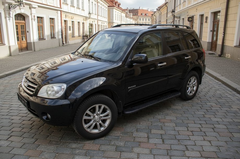 Chery Tiggo 1 2005–2016 Bosphorus Black sivuastinlaudat (2 kpl, alumiini) Image