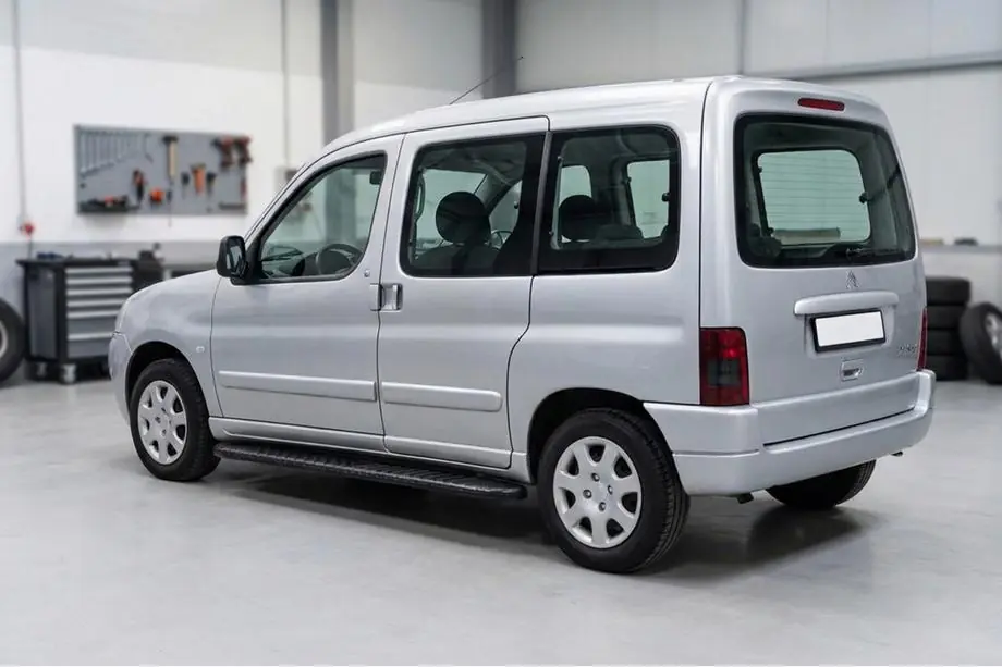 Citroen Berlingo 1996–2008 Sivuporrast Bosphorus Black (2 kpl, alumiini) Image