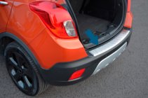Chevrolet Trax 2012–2023 OmsaLine takapuskurin suojalista (RST) kuva 7
