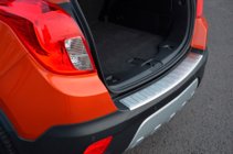 Chevrolet Trax 2012–2023 OmsaLine takapuskurin suojalista (RST) kuva 6