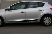Renault Megane III 2009–2016 Ovien kromilistat (HB, 4 kpl, ruostumaton teräs) kuva 1