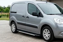 Peugeot Partner Tepee 2008–2018 Sivukynnykset RedLine V1 (2 kpl, alumiini) kuva 1