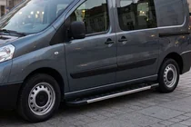 Peugeot Expert 2007–2016 RedLine V1 sivuportaat (2 kpl, alumiini) kuva 1