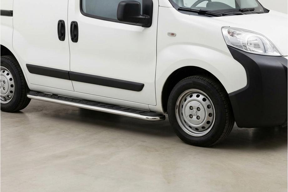 Citroen Nemo 2007–2017 Maydos V1 sivuportaat (2 kpl, alumiini ↗ ruostumaton teräs) Image