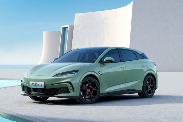 Koeajo: BYD Seal 06 GT – tyylikäs sähköhatchback dynaamisella luonteella