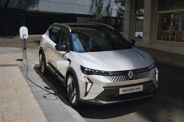 Renault Scenic E-Tech: Sähkö-SUV perheelle