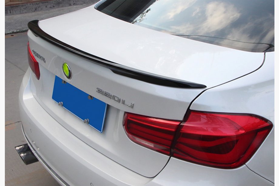 BMW 3-sarja F30/F31 2012–2019 MP-Style-spoileri (F30/F80, kiiltävän musta) Image