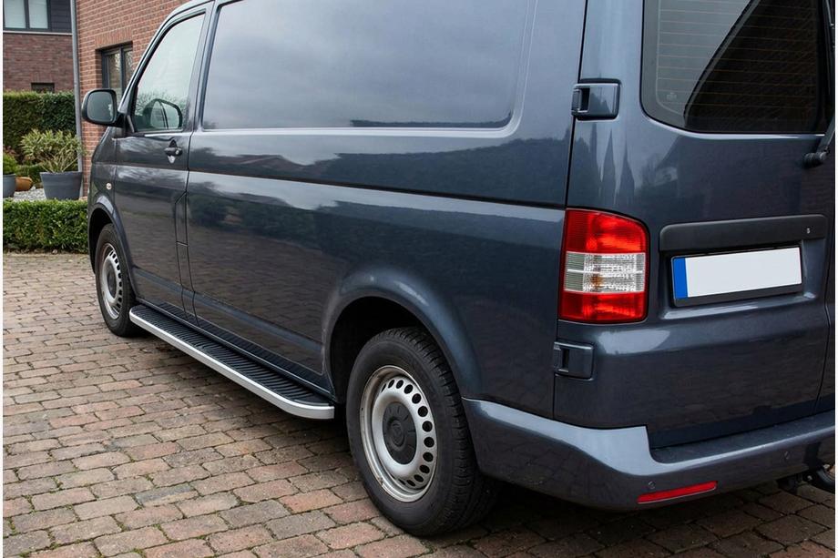 Volkswagen T5 Caravelle 2004–2010 Tayga sivuastinlaudat (2 kpl, alumiini) Vain lyhyelle akselivalille Image