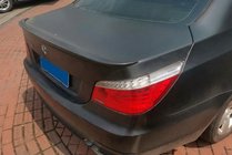 BMW 5-sarja E60/E61 2003–2010 AC-Style-spoileri (kiiltävä musta) kuva 1