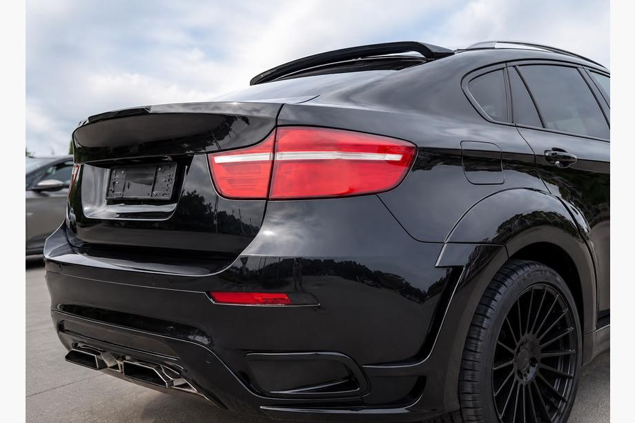 BMW X6 E71 2008–2014 Kattospoileri (musta kiiltävä) Image