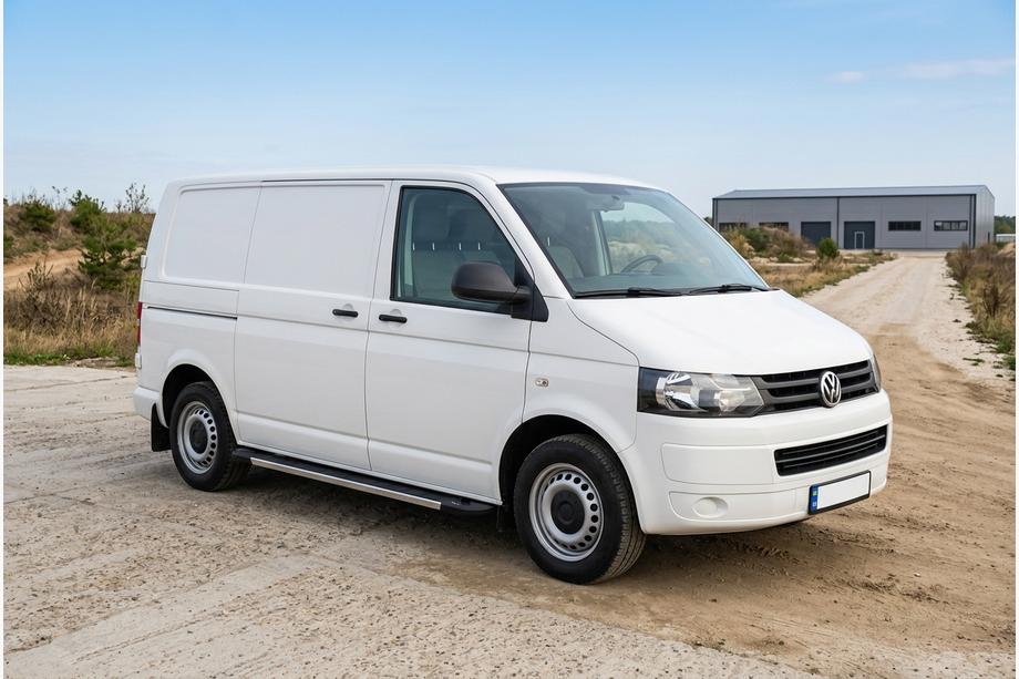 Volkswagen T5 2010–2015 RedLine V1 sivuportaat (2 kpl, alumiini) Pitkä akseliväli Image