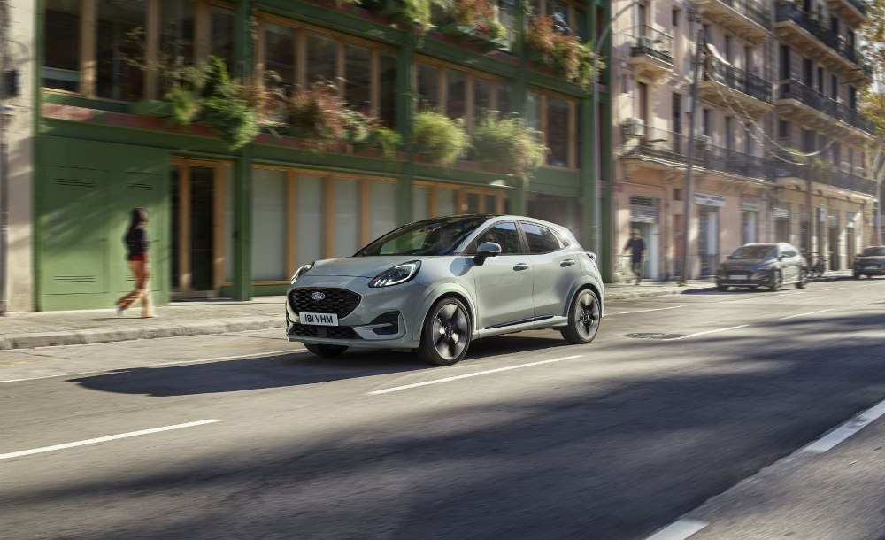Ford Puma 2025 -koeajo: Uudistettu tyyli ja ajodynamiikka