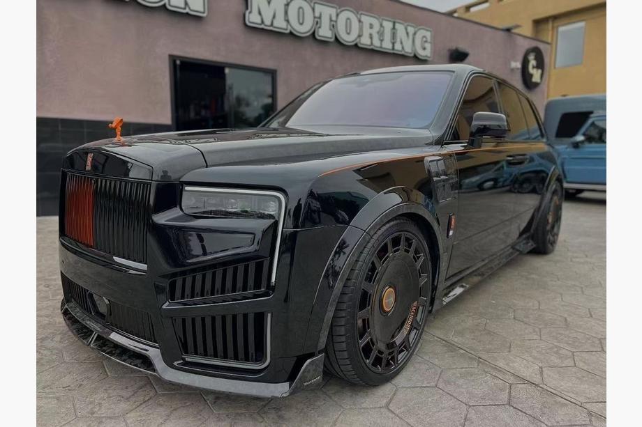 Rolls-Royce Cullinan 2018– 2024 facelift-kitti MNSR Carbon Image