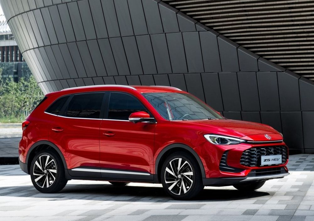 Koeajo: toisen sukupolven MG ZS 2025 – tyylikäs ja monipuolinen SUV