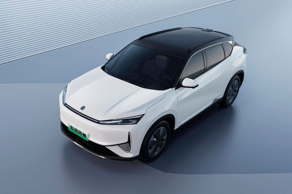 Koeajo: Dongfeng Aeolus L7 2024:n sähköversio