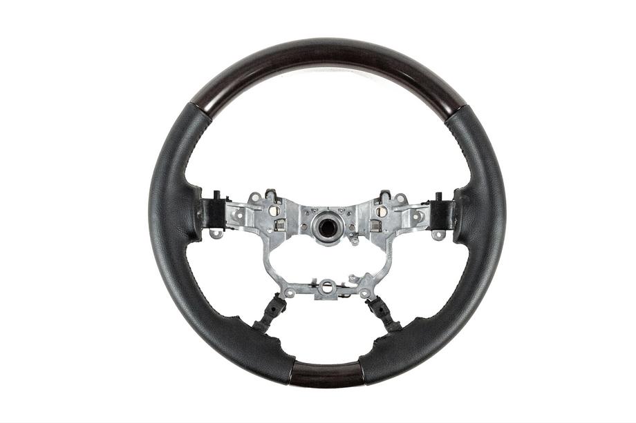 Toyota Land Cruiser 200 2007–2021 Ohjauspyörä (tumma puu) Image