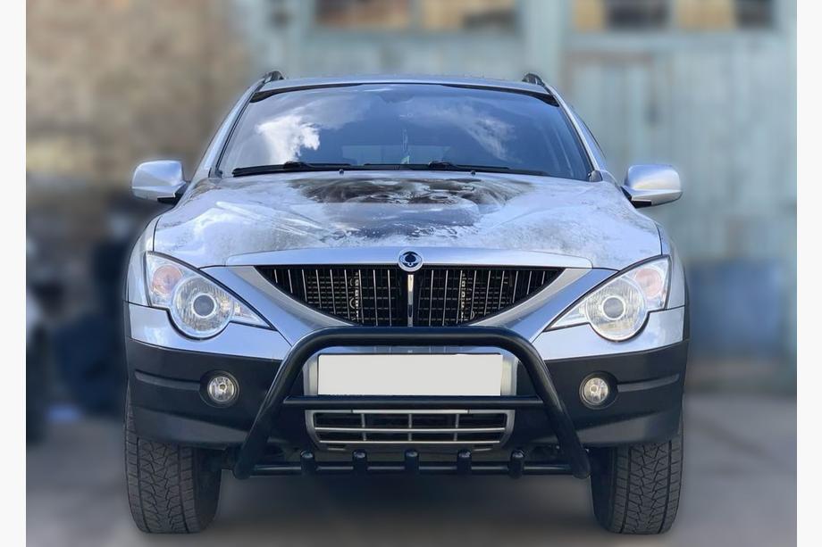SsangYong Kyron 2005–2014 Karjapuskuri Black WT003 (ruostumaton teräs) Image