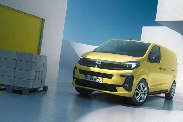 Opel Vivaro -koeajo: päivitetty dieselpakettiauto Kuva 1