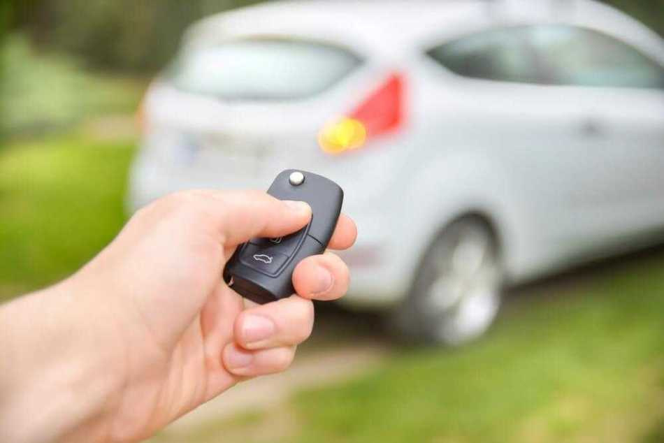 Näin valitset autollesi parhaan autohälyttimen