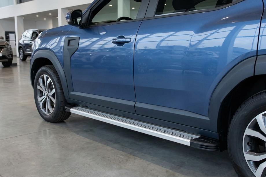 Dacia Duster 2024– Maya V2 sivuportaat (2 kpl, alumiini) Kuva 1