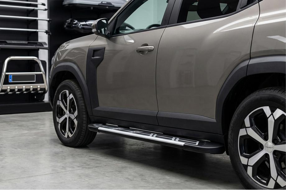 Dacia Duster 2024– Sunrise-astinlaudat (2 kpl, alumiini) Image