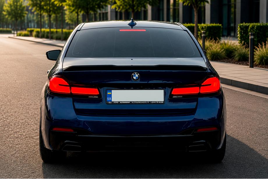 BMW 5-sarja G30/G31 2017–2023 Takapuskurin diffuusori MT LCI Style (M-Sport/M5 F90) Kuva 1