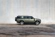 Land Rover Defender 130 -koeajo: maksimitilat seikkailuihin kuva 3