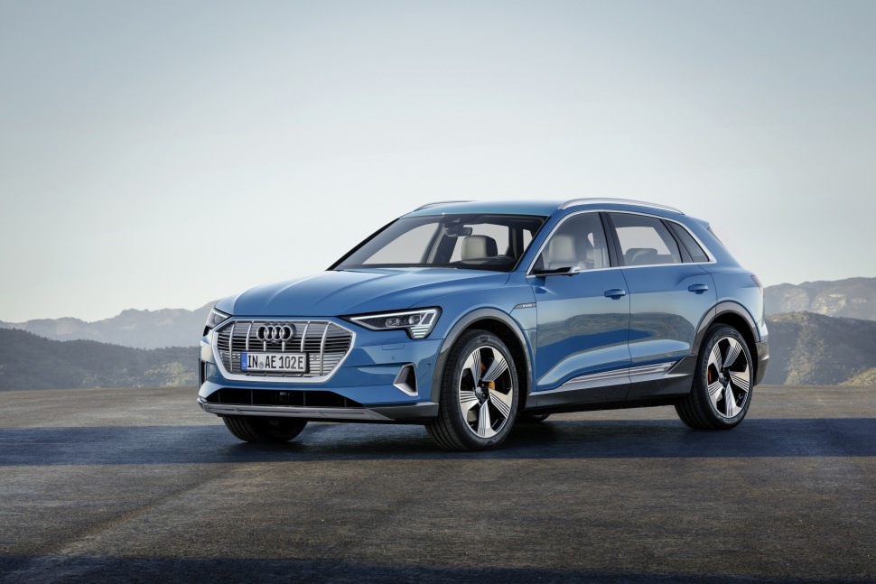 Audi e-tron 50 quattro -koeajo: sähköinen premium-SUV