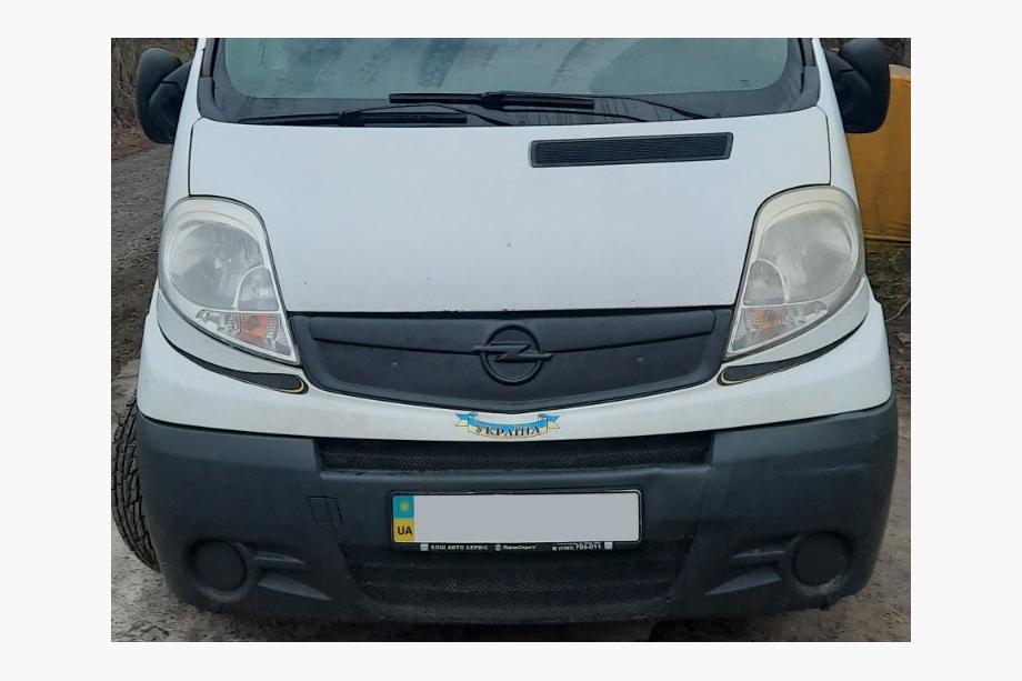 Opel Vivaro 2001–2015 Talvisuoja etusäleikköön 2007-2015 (V1, yläosa) Matta, 2007-2015 Image