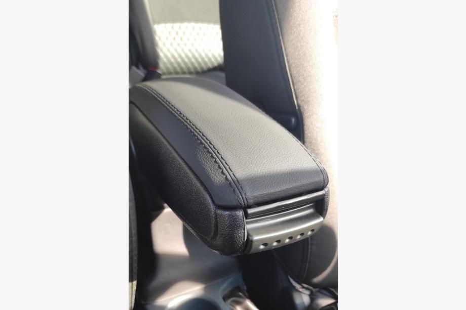Ford C-Max/Grand C-Max 2010–2019 Käsinoja Image