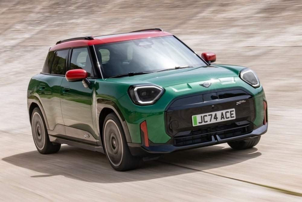 Koeajo: MINI John Cooper Works Aceman Electric 2025