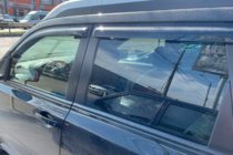 Nissan X-trail T31 2007–2014 Ikkunatuuliohjaimet eteen (2 kpl, HIC) kuva 3