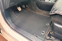 Toyota Yaris 2010–2020 Carsuit ДВС kumimatot matkustamoon (Mustat) kuva 4