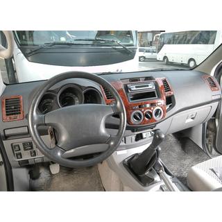 Kojelaudan suojat Toyota Hilux 2006–2015 kuva 2