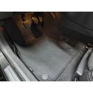 Carsuit kumimatot (Mustat) kuva 2