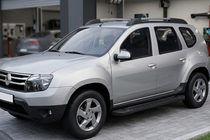 Dacia Duster 2008–2018 RedLine Black sivuportaat (2 kpl, alumiini) kuva 1